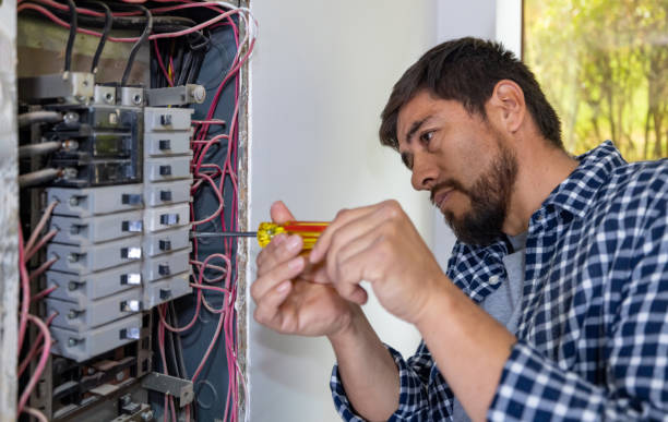 Best Affordable Emergency Electrician  in Brownfields, LA